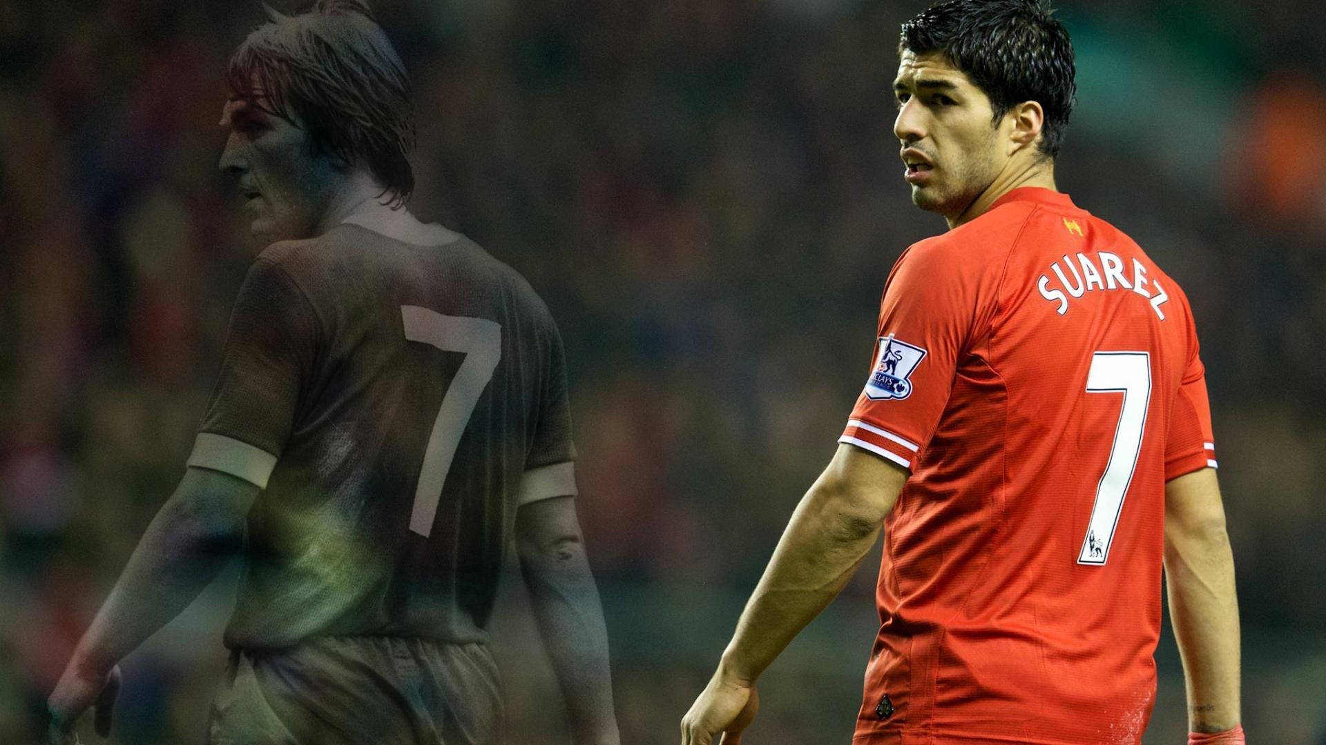 足球新闻报道：最新足球资讯，一手掌握，最新的足球新闻